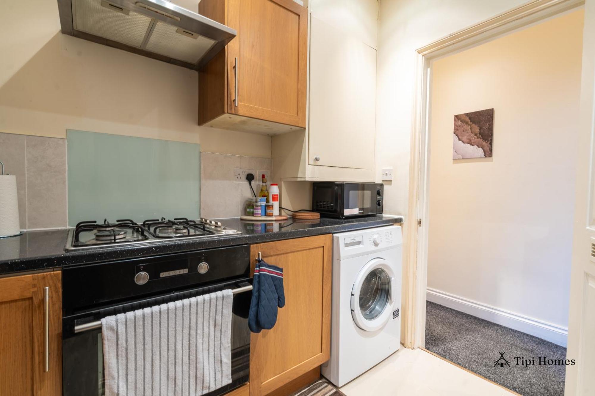 2 Bedroom 2 Bath Flat In Wandsworth Appartamento